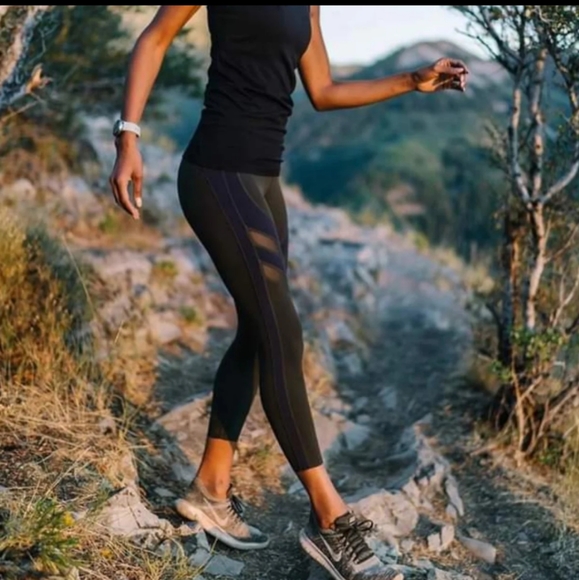 ZYIA Mesh Luxe 7/8  Sz  (16-18) In Dark Olive - Picture 2 of 9